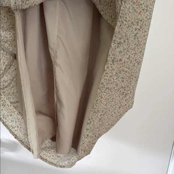 Green Tiered Ruffled Midi Sundress - Picture 8 of 9